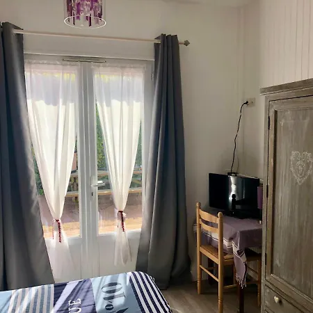 Logis De Melisandre Casa de hóspedes Vaux-sur-Mer